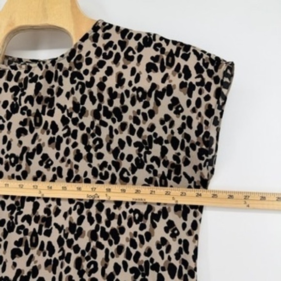 Halogen Women's XL Leopard‎ Print Cap Sleeve Top Blouse - Picture 6 of 6
